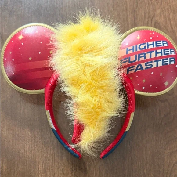 Ms Marvel Disney Headband - Picture 2 of 2